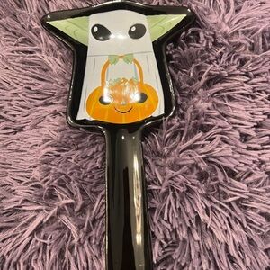 Star Wars Yoda Halloween spoon rest